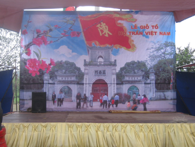 GIỖ TỔ HỌ TRẦN VIỆT NAM TẠI ĐỀN TRẦN SƠN HẢI - TP HÀ NỘI 